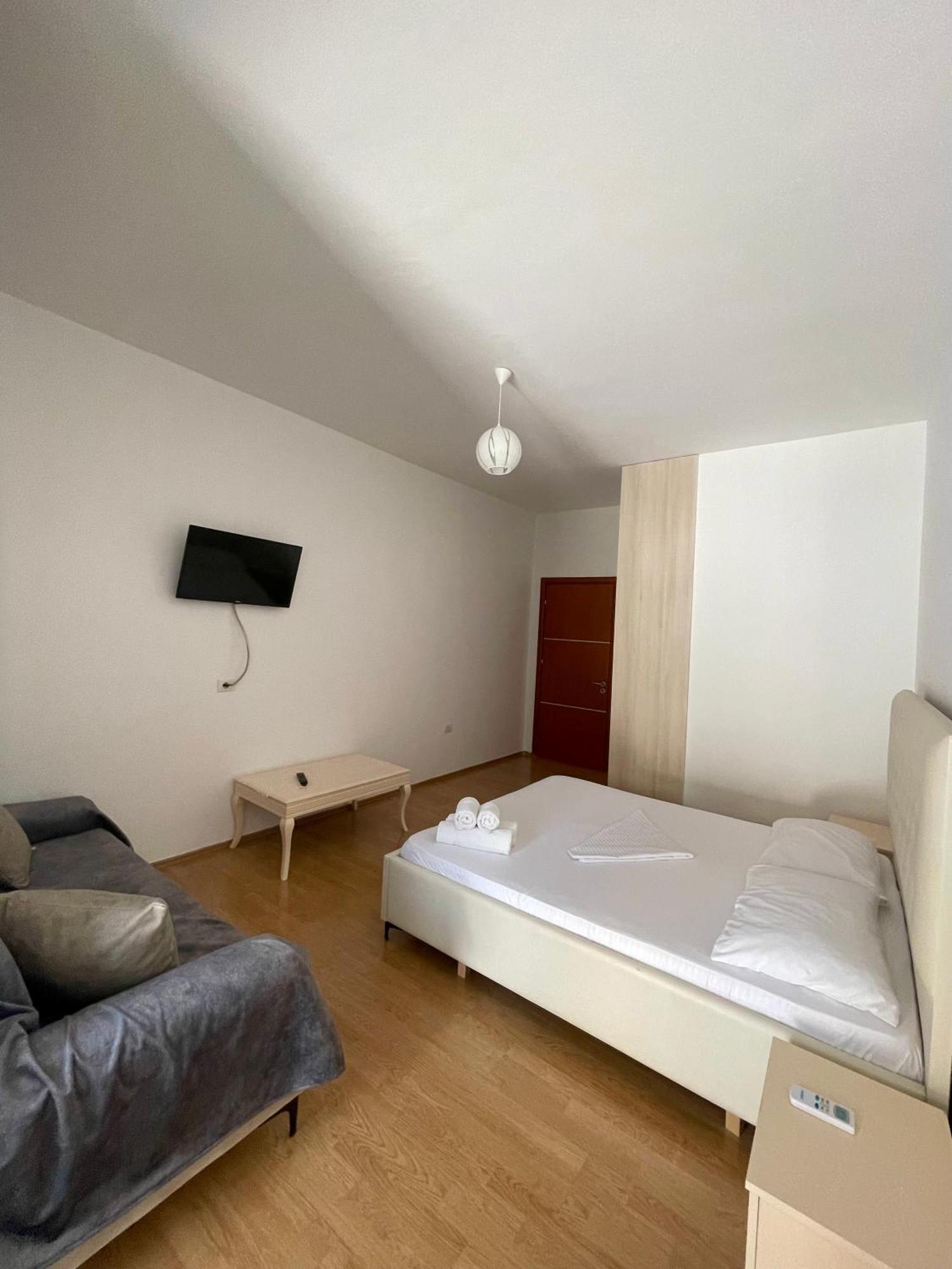 Keivi Guesthouse Sarandë Exteriér fotografie