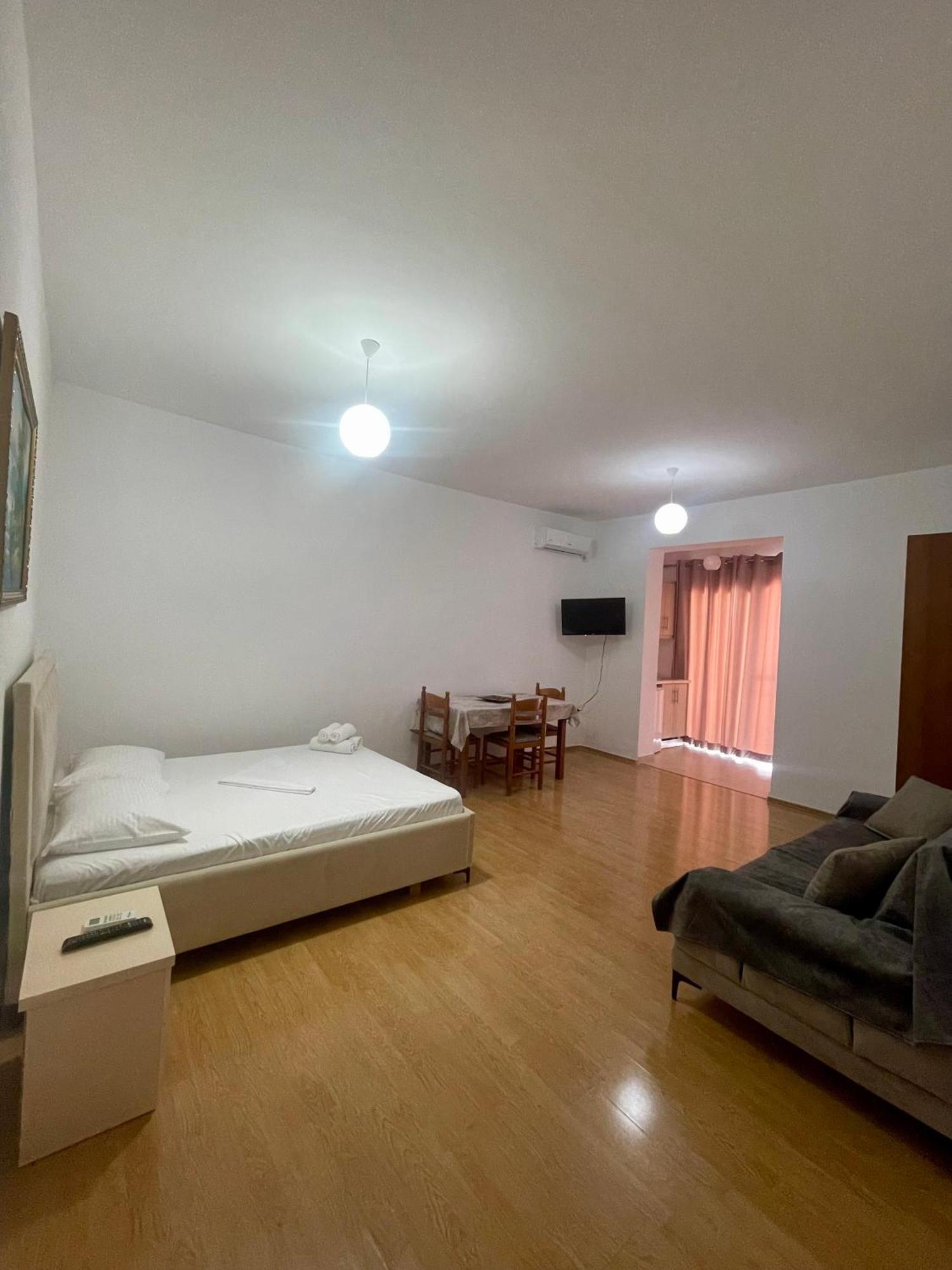 Keivi Guesthouse Sarandë Exteriér fotografie
